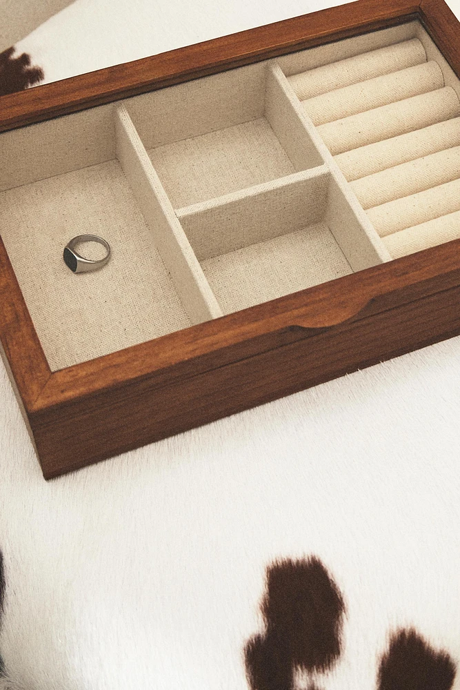 WOODEN JEWELRY BOX
