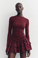 ROBE COURTE À VOLANTS