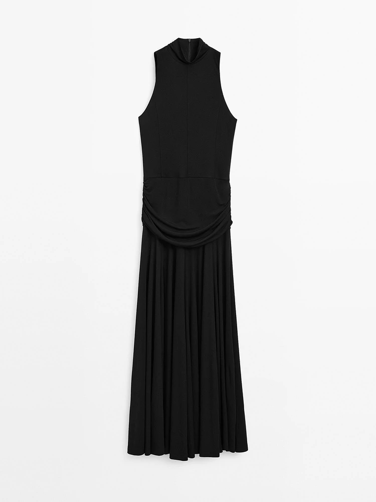 Robe froncée à encolure américaine - Studio