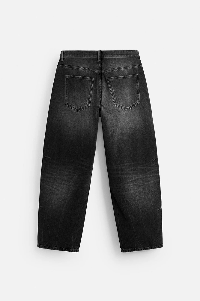 BAGGY FIT JEANS WITH SEAMS
