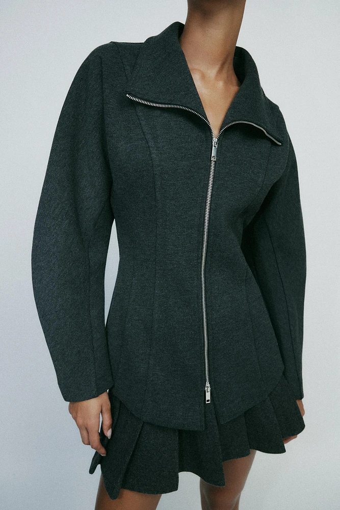 FITTED BALLOON SLEEVE JACKET