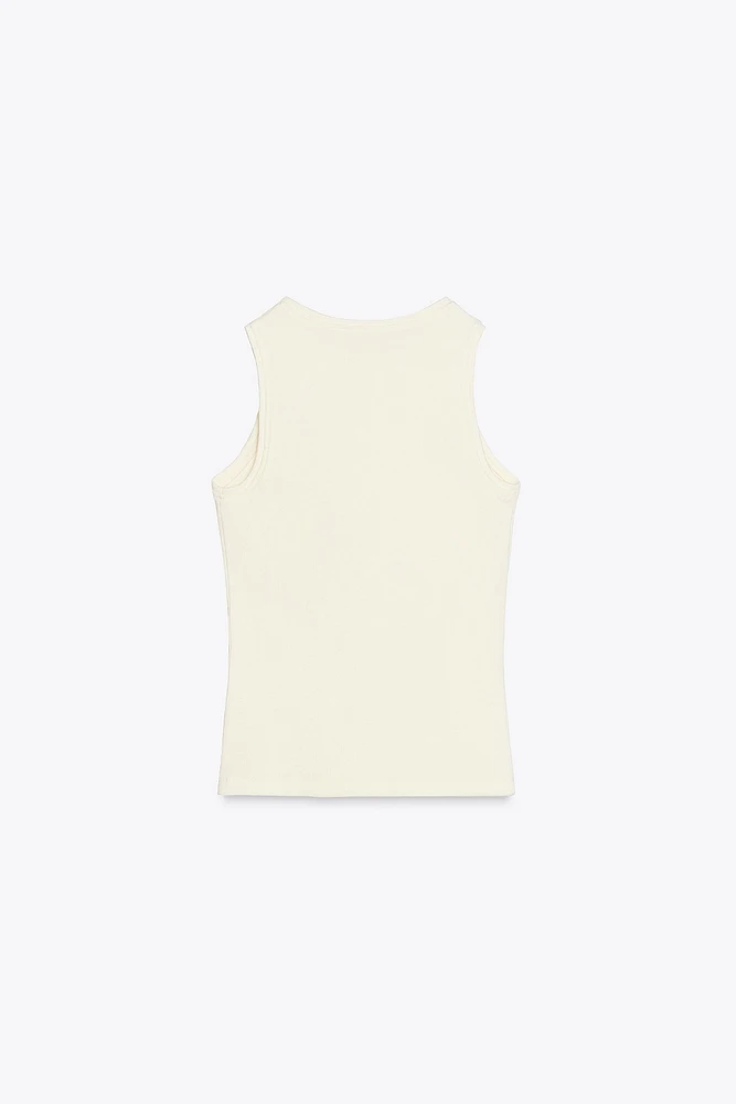SLEEVELESS TOP