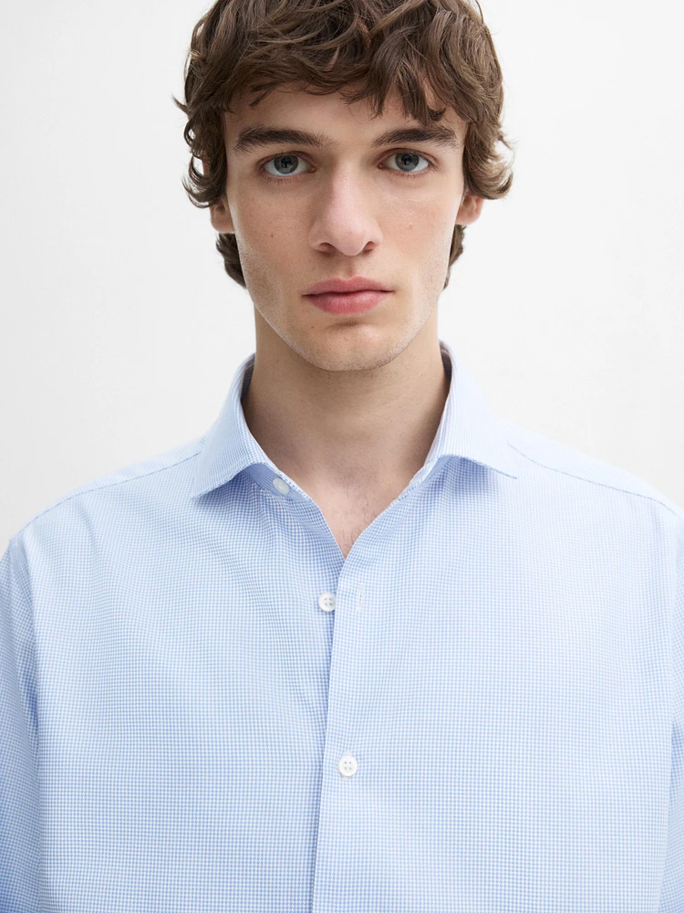 Slim fit 100% cotton shirt