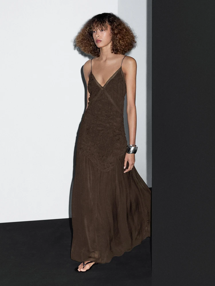 Robe longue nuisette froncée