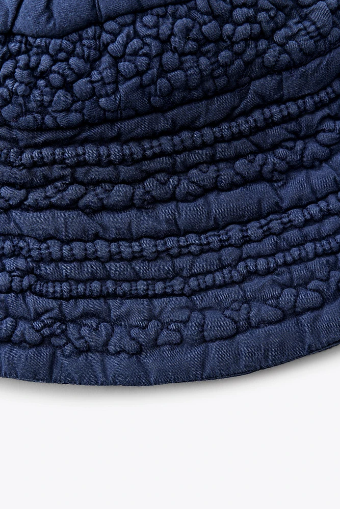 TEXTURED BUCKET HAT X FANGLU LIN