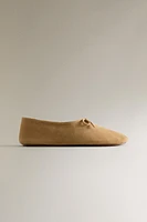 LEATHER BALLERINAS
