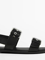 Flat slider sandals with buckles