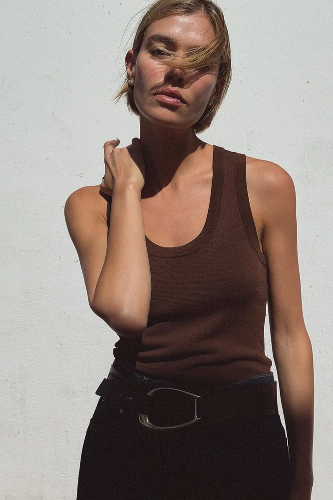 SMOOTH KNIT BASIC TOP