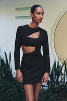 ROBE COURTE CUT OUT