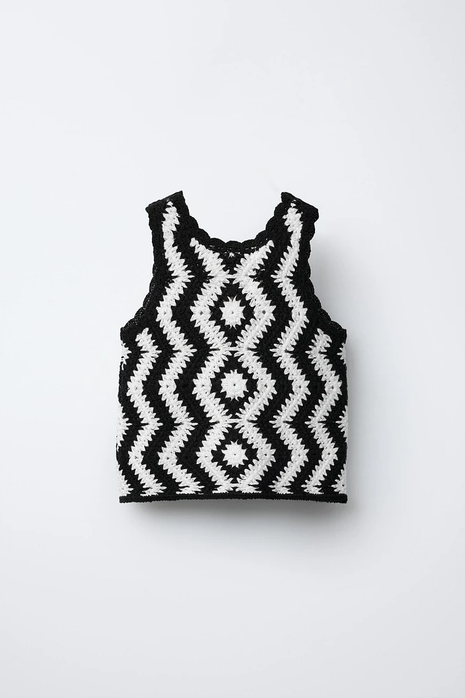 TOP EN MAILLE