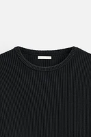 BUTTONED TEXTURED SWEATER