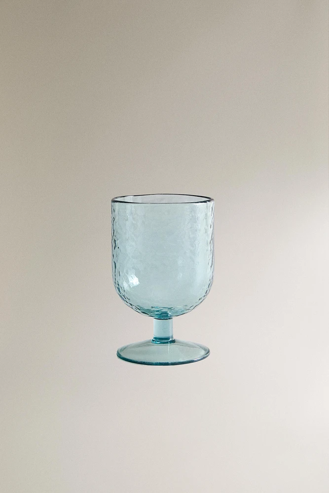 VERRE À PIED ACRYLIQUE MARTELÉ