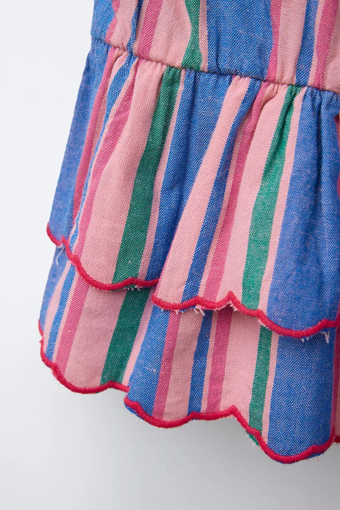 STRIPED TOP WITH EMBROIDERED FLOWERS