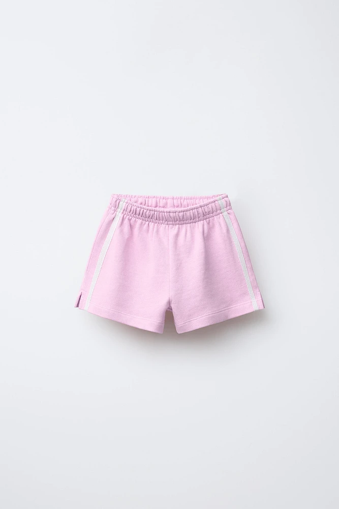 SIDE STRIPE BERMUDA SHORTS