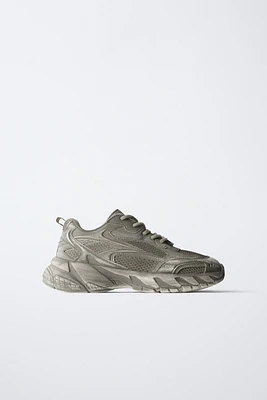 WORN-EFFECT SNEAKERS