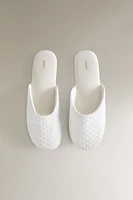 CHAUSSONS TISSU BRODERIES