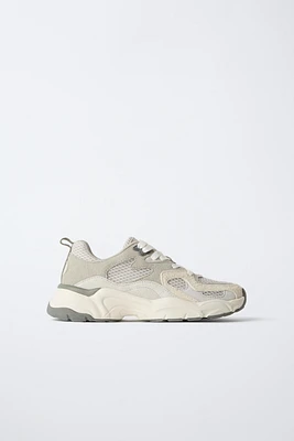PIECED SNEAKERS