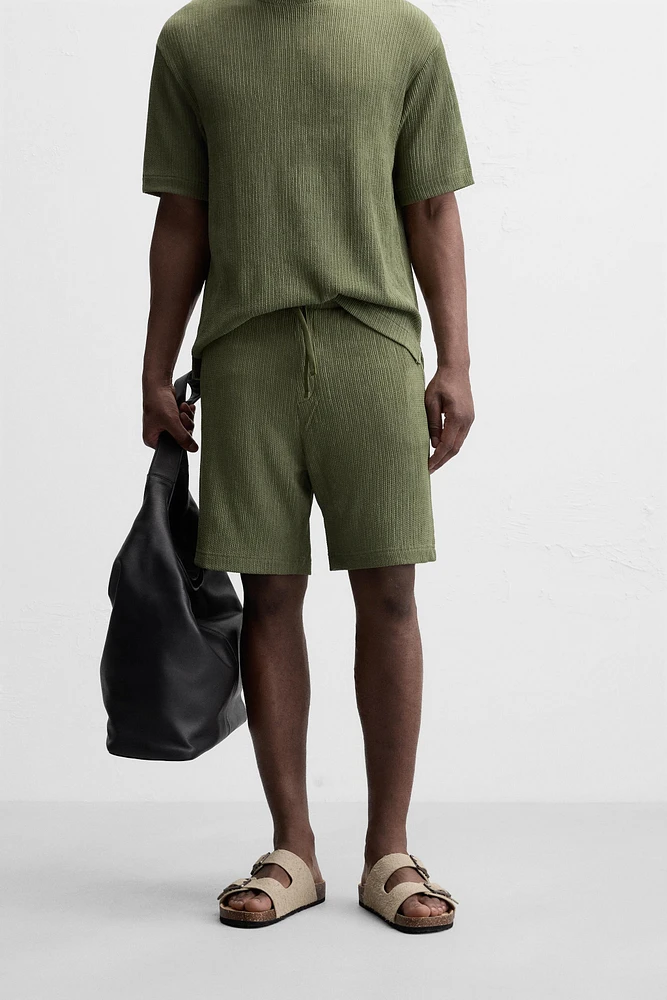 RELAXED FIT JACQUARD SHORTS