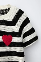 HEART PATCH STRIPED T-SHIRT