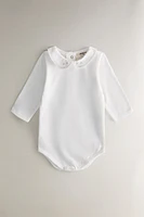CHILDREN'S BODYSUIT WITH AN EMBROIDERED MOUSE