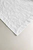 JACQUARD LEAF TABLECLOTH