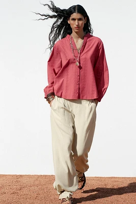 EMBROIDERED EYELET BLOUSE
