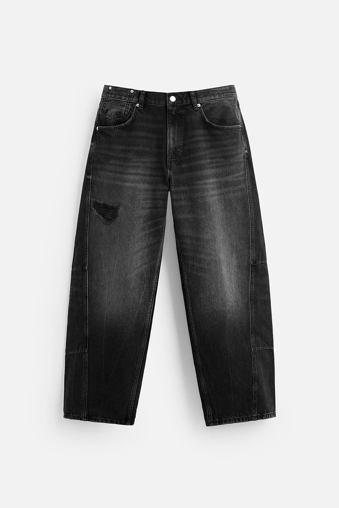 BAGGY FIT JEANS WITH SEAMS