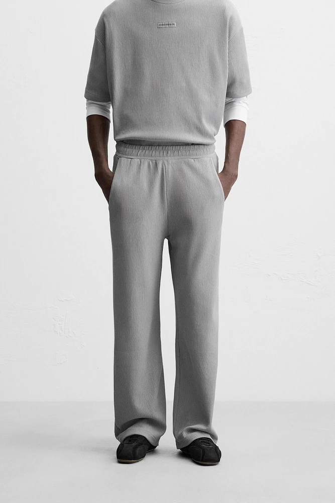 TEXTURED JOGGER PANTS