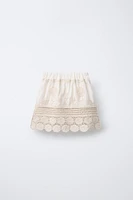 EMBROIDERED FLORAL SKIRT