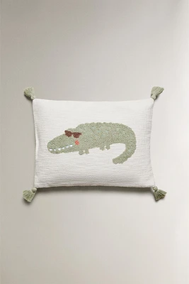 CHILDREN’S TUFTING CROCODILE THROW PILLOW COVER