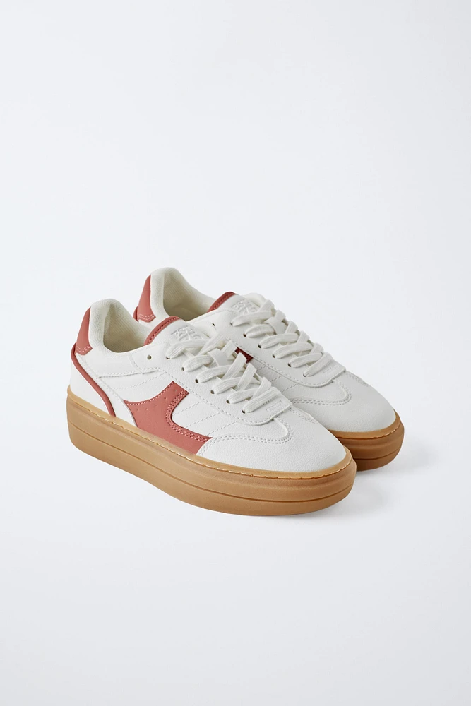 HIGH TOP SNEAKERS