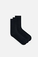 3-PACK OF TEXTURED SOCKS