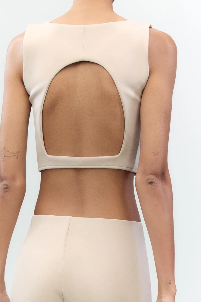 CUT OUT CROP TOP