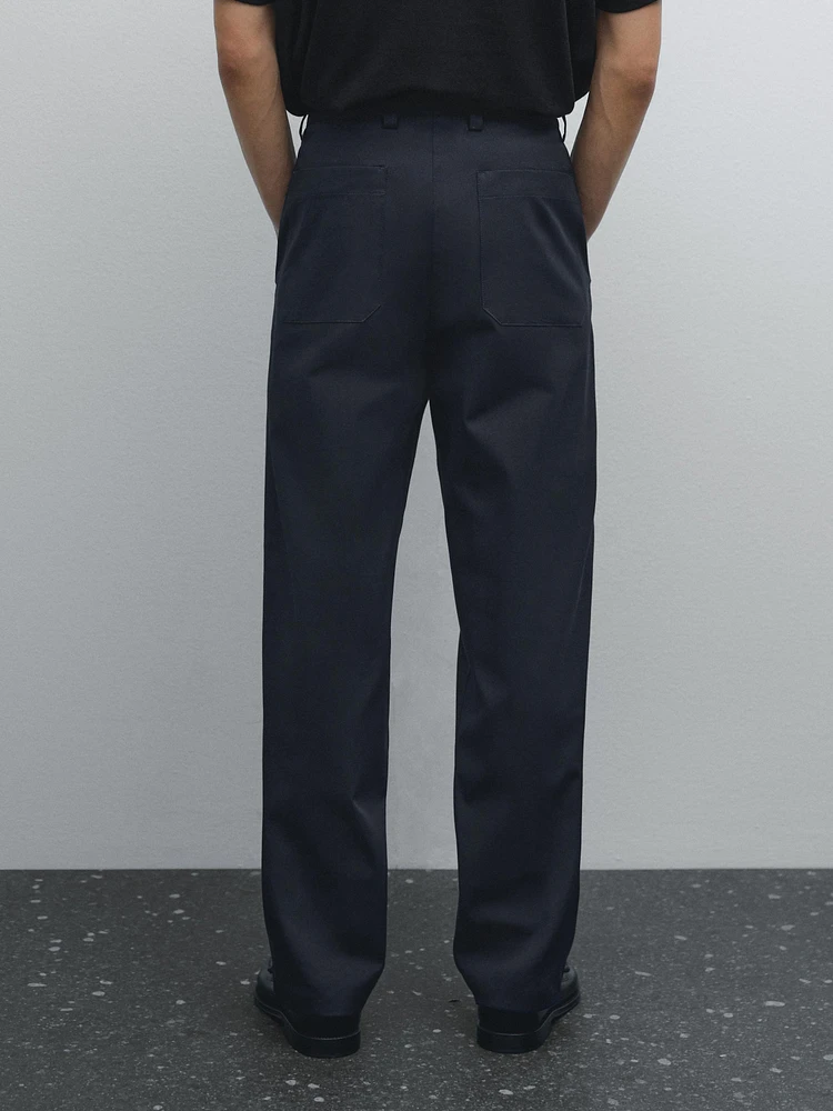 Pantalon slim en coton mélangé.