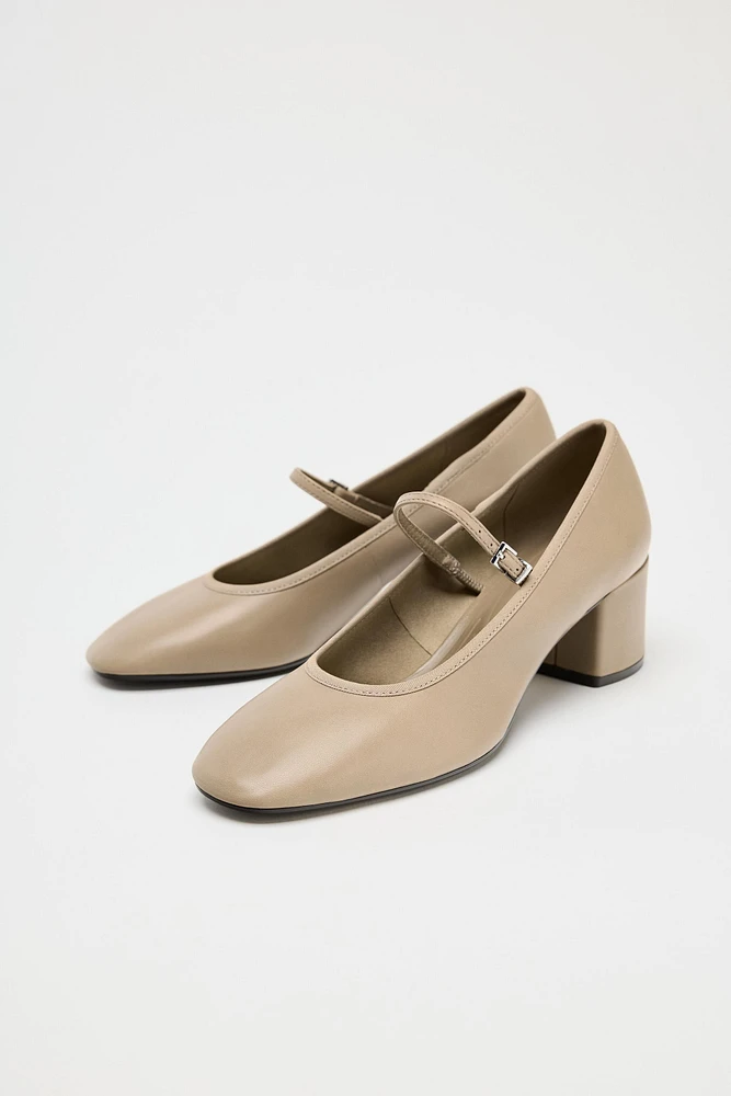 CHAUSSURES À TALONS BRIDE EN CUIR