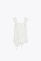 LACE RUFFLE TOP