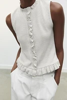 SOFT RUFFLED TOP