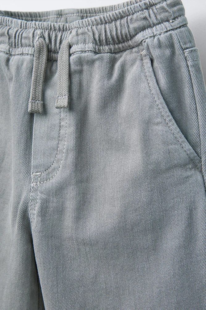 PANTALON DROIT EN SERGÉ SUPER EXTENSIBLE