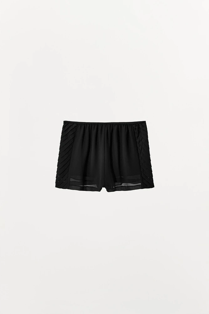 PLEATED SHORTS