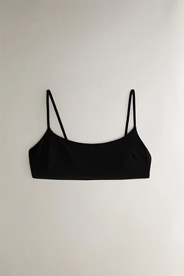 BEACH BIKINI TOP WITH A STRAIGHT NECKLINE