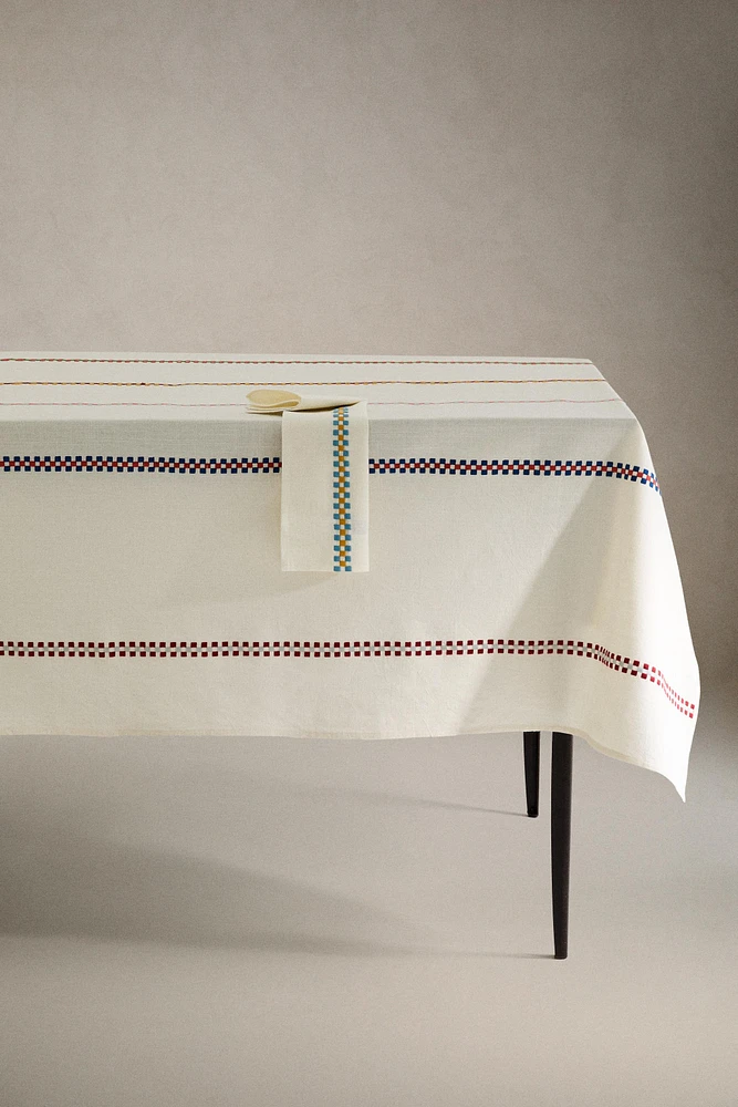 NAPPE COTON BRODERIE MULTICOLORE