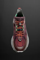 RUNNING SNEAKERS