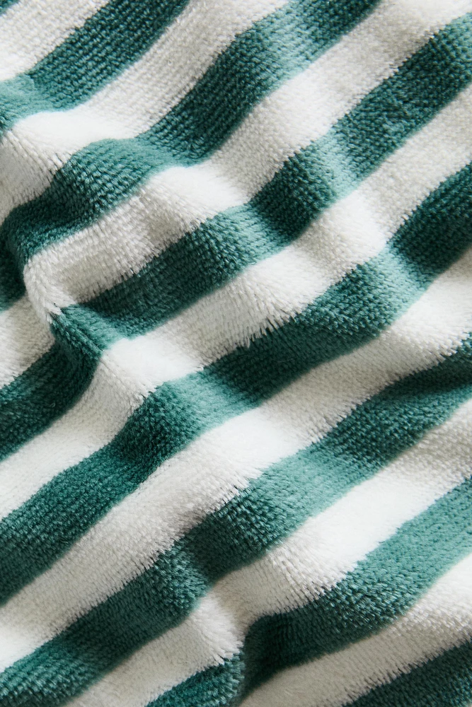 CHILDREN’S STRIPED VELOUR BATH TOWEL