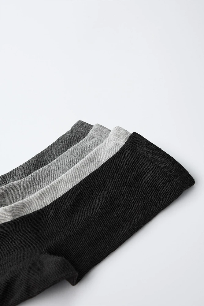 FOUR-PACK OF LONG SOCKS