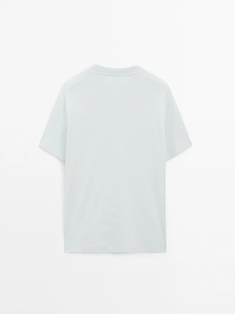 100% cotton medium weight T-shirt