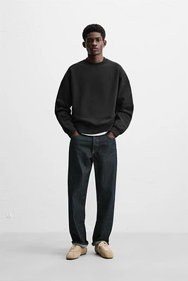 BOXY FIT CREW NECK SWEATSHIRT
