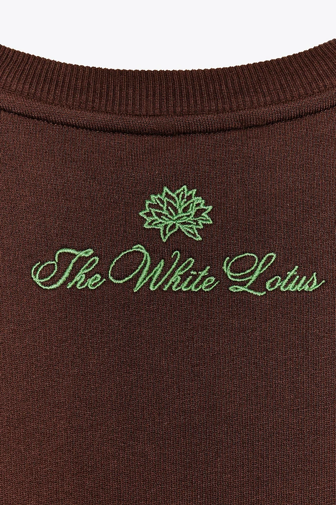 THE WHITE LOTUS FLEECE SWEATSHIRT