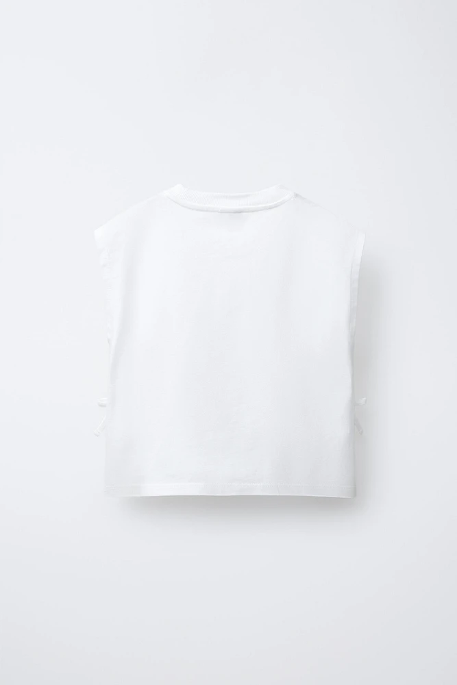 T-SHIRT IMPRIMÉ LACETS