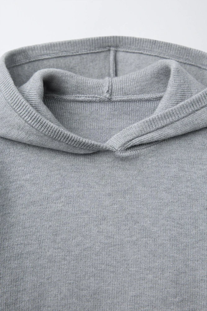 KNIT HOODED SWEATER