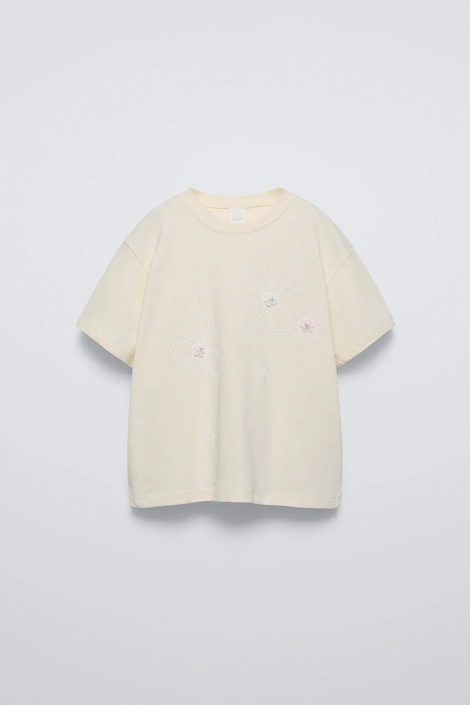 FLORAL APPLIQUÉ SHIRT